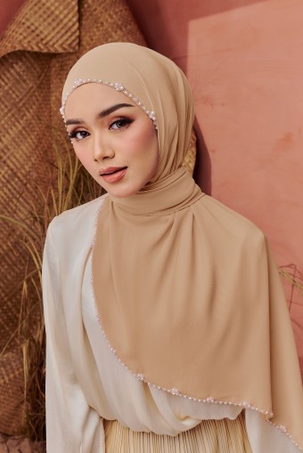 SHASMEEN Beads Long Shawl in Caramel